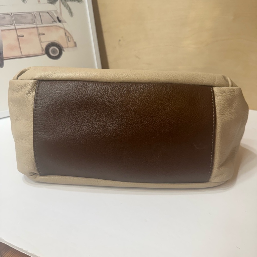 Emma Fox Tan and Brown Shoulder Bag leather - Picture 4 of 13